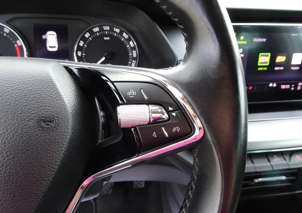 Skoda Octavia cena 71800 przebieg: 145000, rok produkcji 2020 z Miłomłyn małe 704
